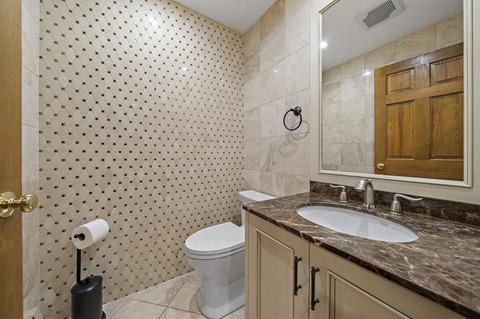 165 Westchester Dr, Canton, MA 02021 photo 16