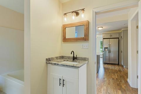 389 Radcliffe St, Athol, MA 01331 photo 19