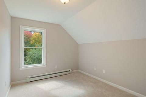 389 Radcliffe St, Athol, MA 01331 photo 27