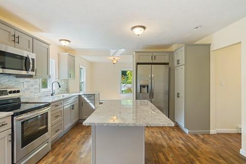 389 Radcliffe St, Athol, MA 01331 photo 5