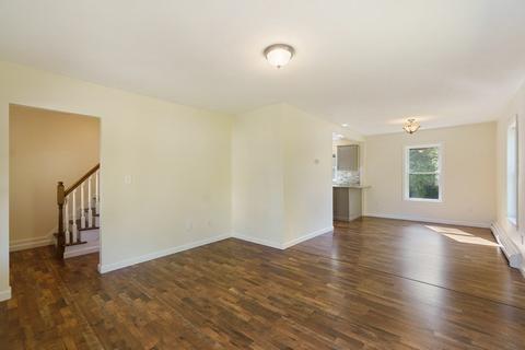389 Radcliffe St, Athol, MA 01331 photo 15