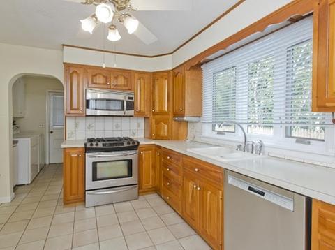 18 Donbray Rd, Springfield, MA 01119 photo 13