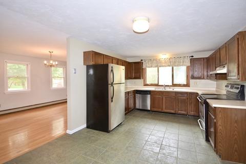24 Dinahs Way, Wareham, MA 02571 photo 3
