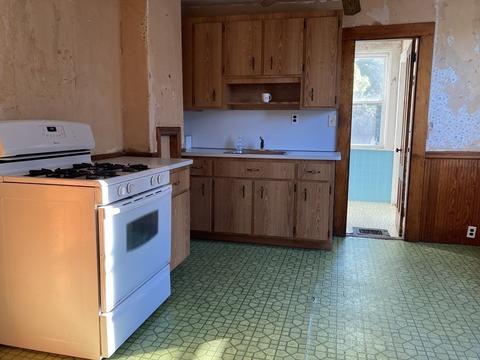 176 Curve St, Dedham, MA 02026 photo 22