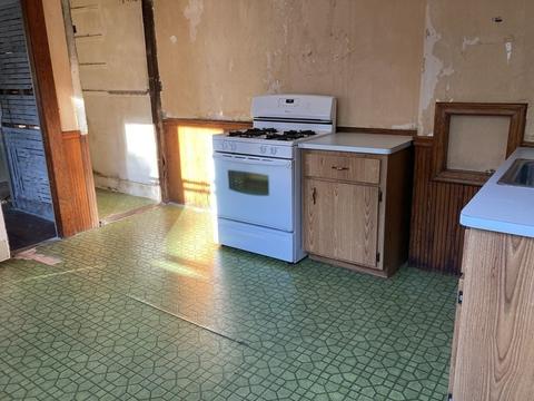 176 Curve St, Dedham, MA 02026 photo 24