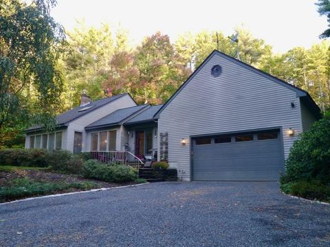 116 Old Mtn, Leverett, MA 01054 photo 2