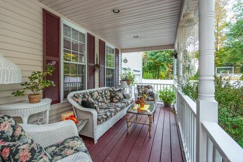 10 Mendon Rd, Sutton, MA 01590 photo 2