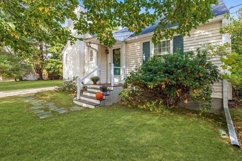 3 Evergreen Rd, Reading, MA 01867 photo 1
