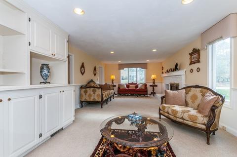 145 Hampton Rd, Sharon, MA 02067 photo 17