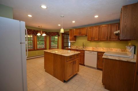 6 Glen Ct, Sutton, MA 01590 photo 6