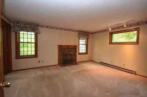 6 Glen Ct, Sutton, MA 01590 photo 18