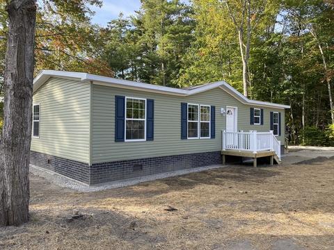 7 Dow St, Exeter, NH 03833 photo 1