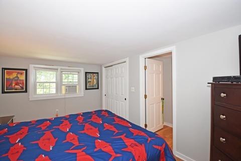 8 Mayflower Cir, Worcester, MA 01606 photo 17