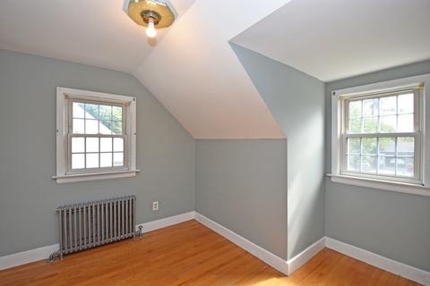 8 Mayflower Cir, Worcester, MA 01606 photo 19