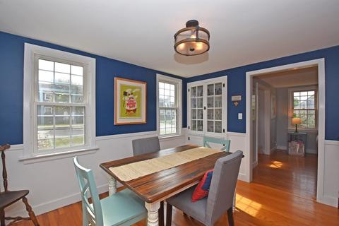 8 Mayflower Cir, Worcester, MA 01606 photo 10