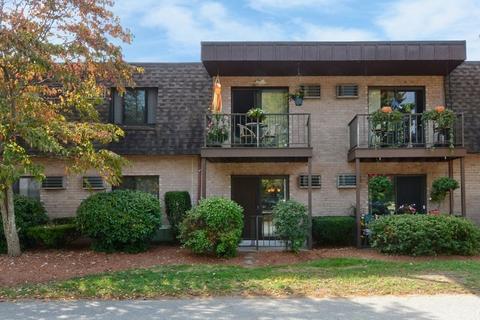 147 Sylvan St #6A, Danvers, MA 01923 photo 2
