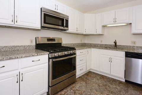 147 Sylvan St #6A, Danvers, MA 01923 photo 7