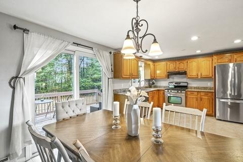 239 High Plain St, Walpole, MA 02081 photo 9