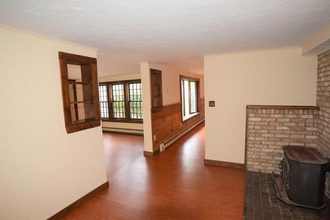 358 Tully Rd, Orange, MA 01364 photo 7