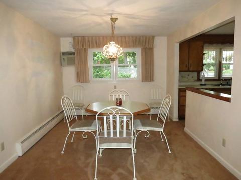28 Crestlan Cir, Worcester, MA 01604 photo 7
