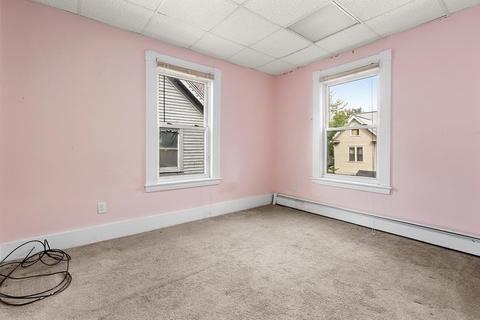 16 Eames St, Framingham, MA 01702 photo 12