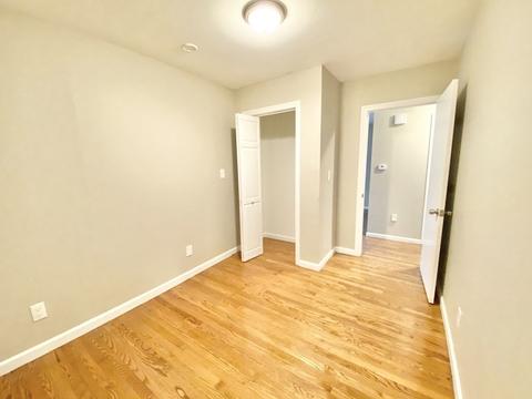 102 Burns Ave, Springfield, MA 01119 photo 13