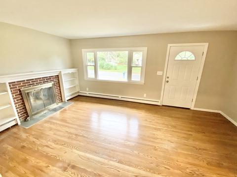 102 Burns Ave, Springfield, MA 01119 photo 11
