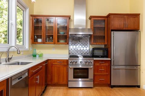 23 Darrell Dr, Randolph, MA 02368 photo 4