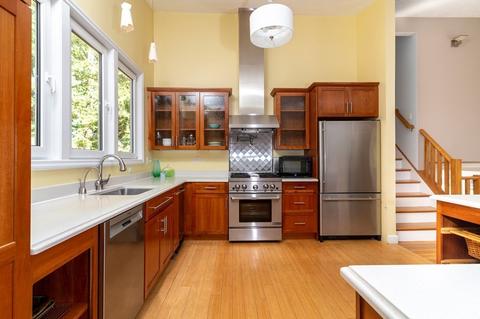 23 Darrell Dr, Randolph, MA 02368 photo 3