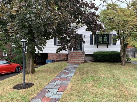 9 Meadows Ave, Canton, MA 02021 photo 4