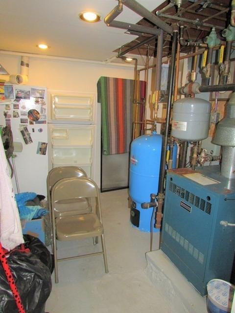 9 Meadows Ave, Canton, MA 02021 photo 28