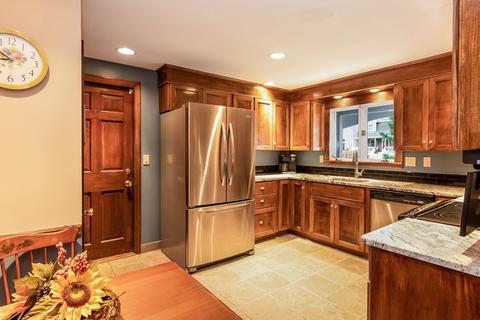 35 Bailey Ln, Georgetown, MA 01833 photo 11