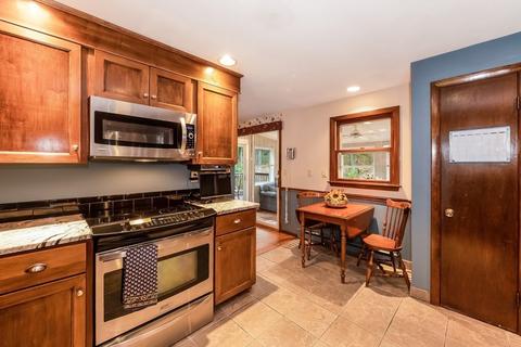 35 Bailey Ln, Georgetown, MA 01833 photo 13