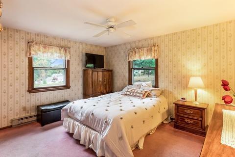 35 Bailey Ln, Georgetown, MA 01833 photo 16