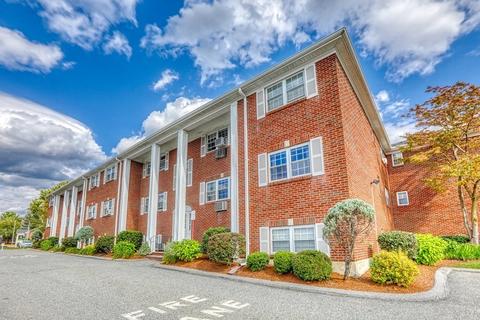 100 Main St #4, Stoneham, MA 02180 photo 1