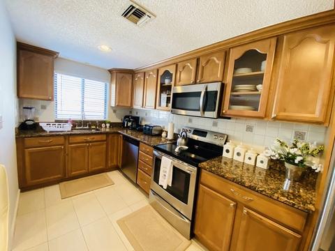 72 School St #7, Everett, MA 02149 photo 10