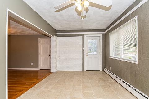 9 Susan Dr, Reading, MA 01867 photo 6