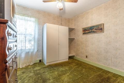 9 Falmouth St, Worcester, MA 01607 photo 16