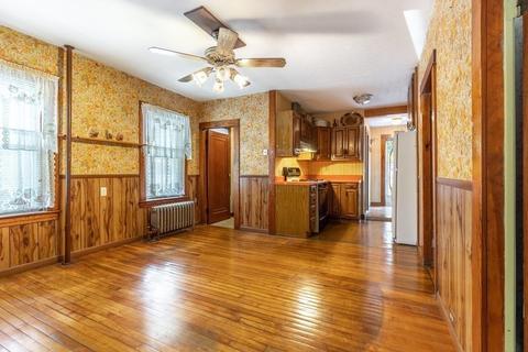 9 Falmouth St, Worcester, MA 01607 photo 13