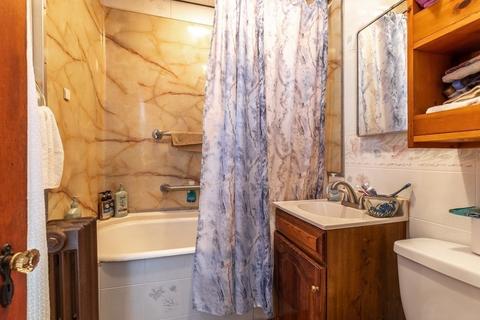 9 Falmouth St, Worcester, MA 01607 photo 11