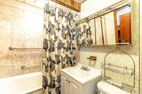 9 Falmouth St, Worcester, MA 01607 photo 18