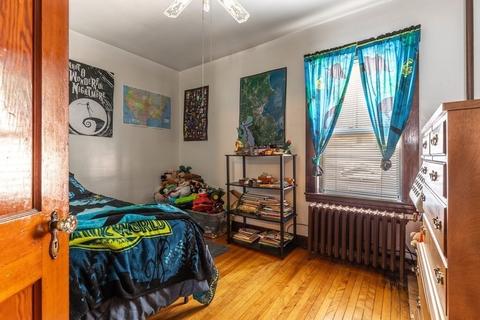 9 Falmouth St, Worcester, MA 01607 photo 8