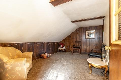 9 Falmouth St, Worcester, MA 01607 photo 19