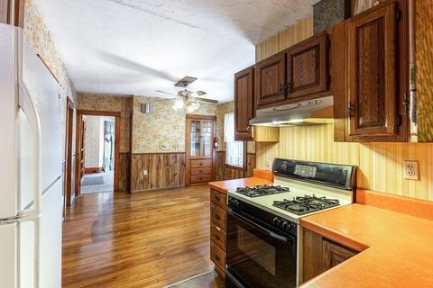 9 Falmouth St, Worcester, MA 01607 photo 15