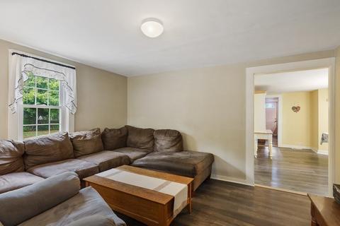 9 Pine St, Hudson, MA 01749 photo 21