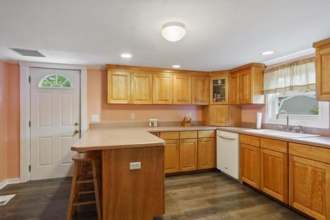 9 Pine St, Hudson, MA 01749 photo 13