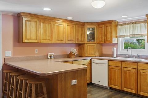 9 Pine St, Hudson, MA 01749 photo 7