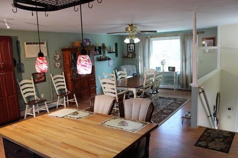 10 Marilyn Dr, Webster, MA 01570 photo 3