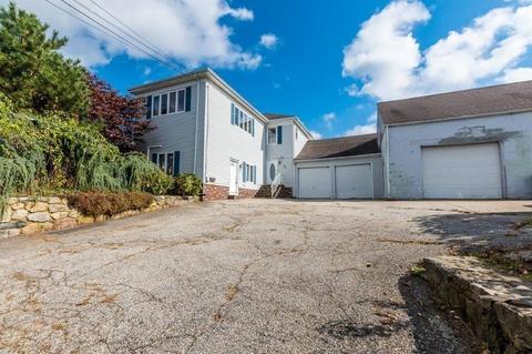 72 Cash St, Fall River, MA 02723 photo 2