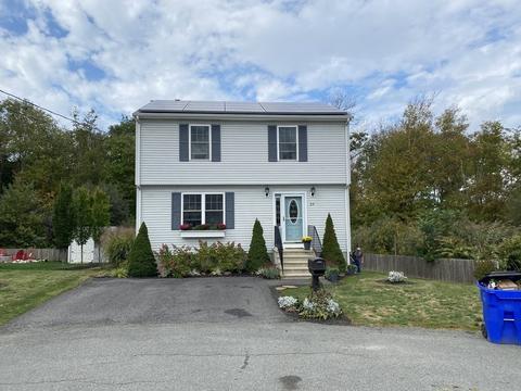 39 Heritage Ct, Fall River, MA 02721 photo 2
